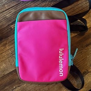 Lululemon Easy Access Crossbody Bag